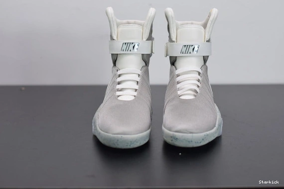 NIKE MAG 0816